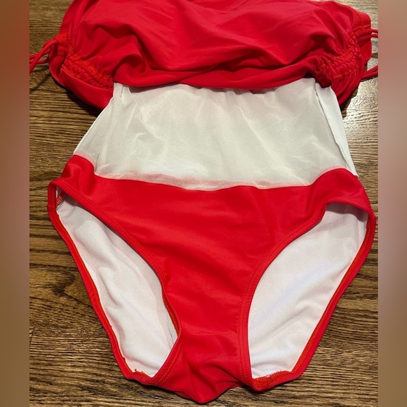 Red Ruched Halter One Piece Swimsuit Adjustable Bathing Suit Size XS - Picture 4 of 7
